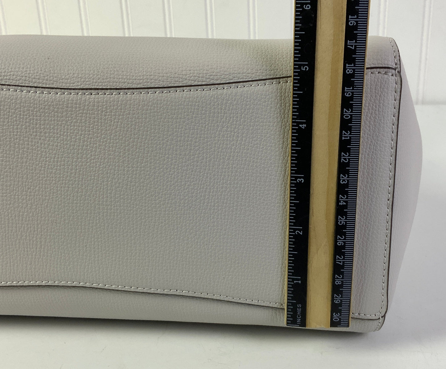 Handbag Designer By Kate Spade In Ivory, Size:Medium