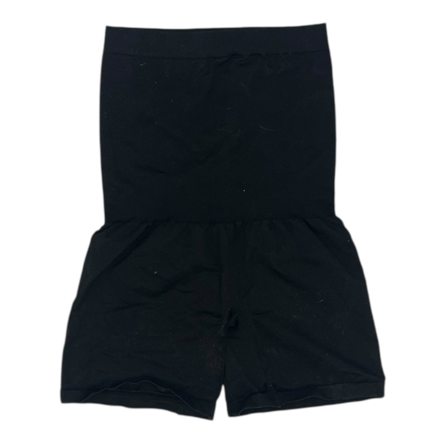 MAT SHORTS by    CLOTHES MENTOR In BLACK, Size: M