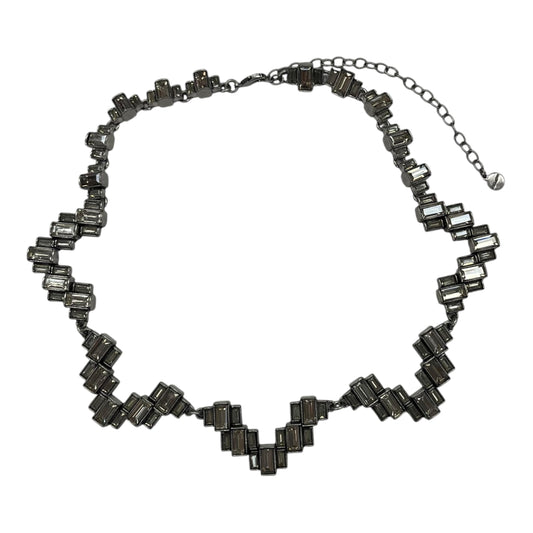 NECKLACE STATEMENT by STELLA AND DOT In SILVER