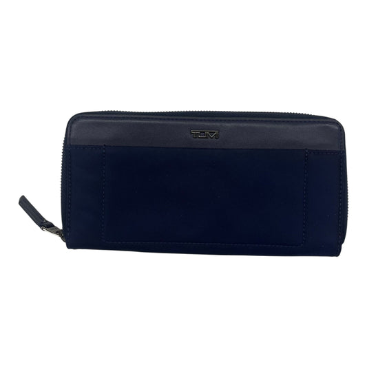 Wallet Designer By Tumi In Navy, Size:Large