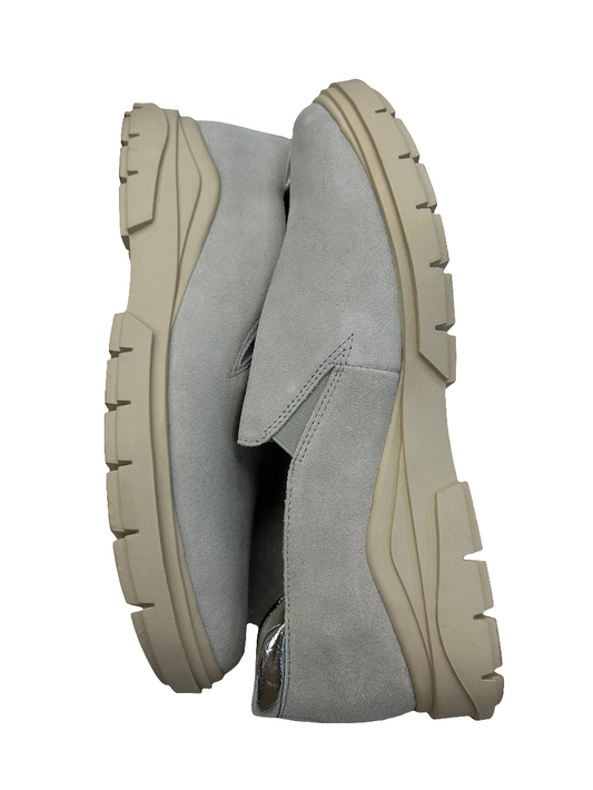 Shoes Flats By Franco Sarto In Grey, Size: 7.5