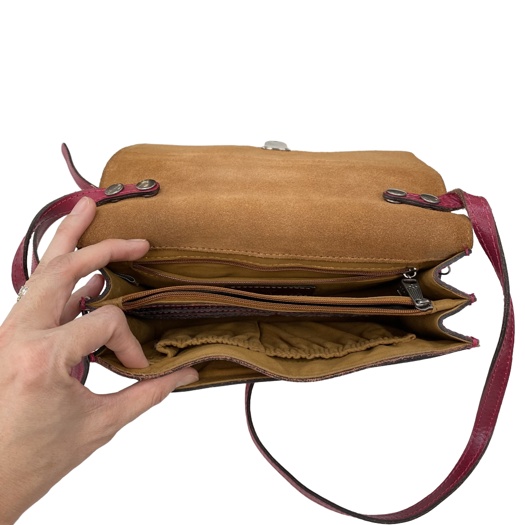 Handbag Designer By Patricia Nash  Size: Medium