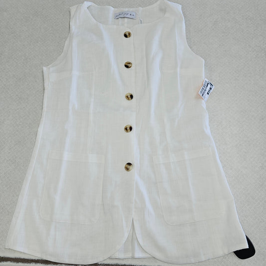 Top Sleeveless By Clothes Mentor In White, Size:L