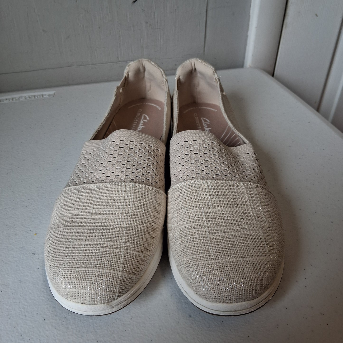 Shoes Flats By Clarks In Tan, Size:9.5