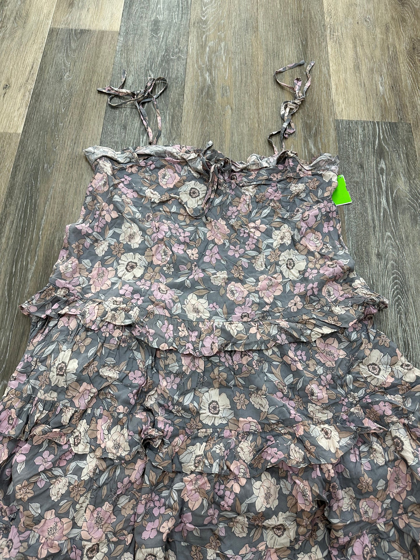 Dress Casual Midi By Vici  Size: L