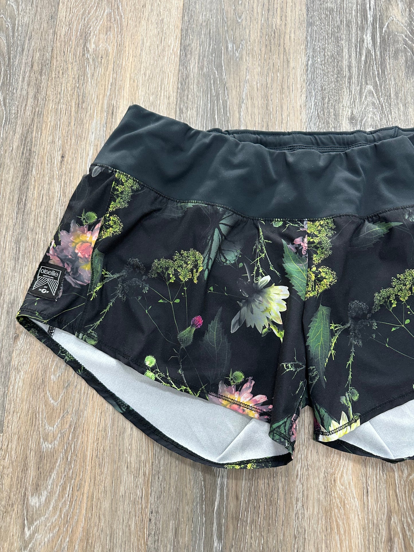 Athletic Shorts By Oiselle Size: 10