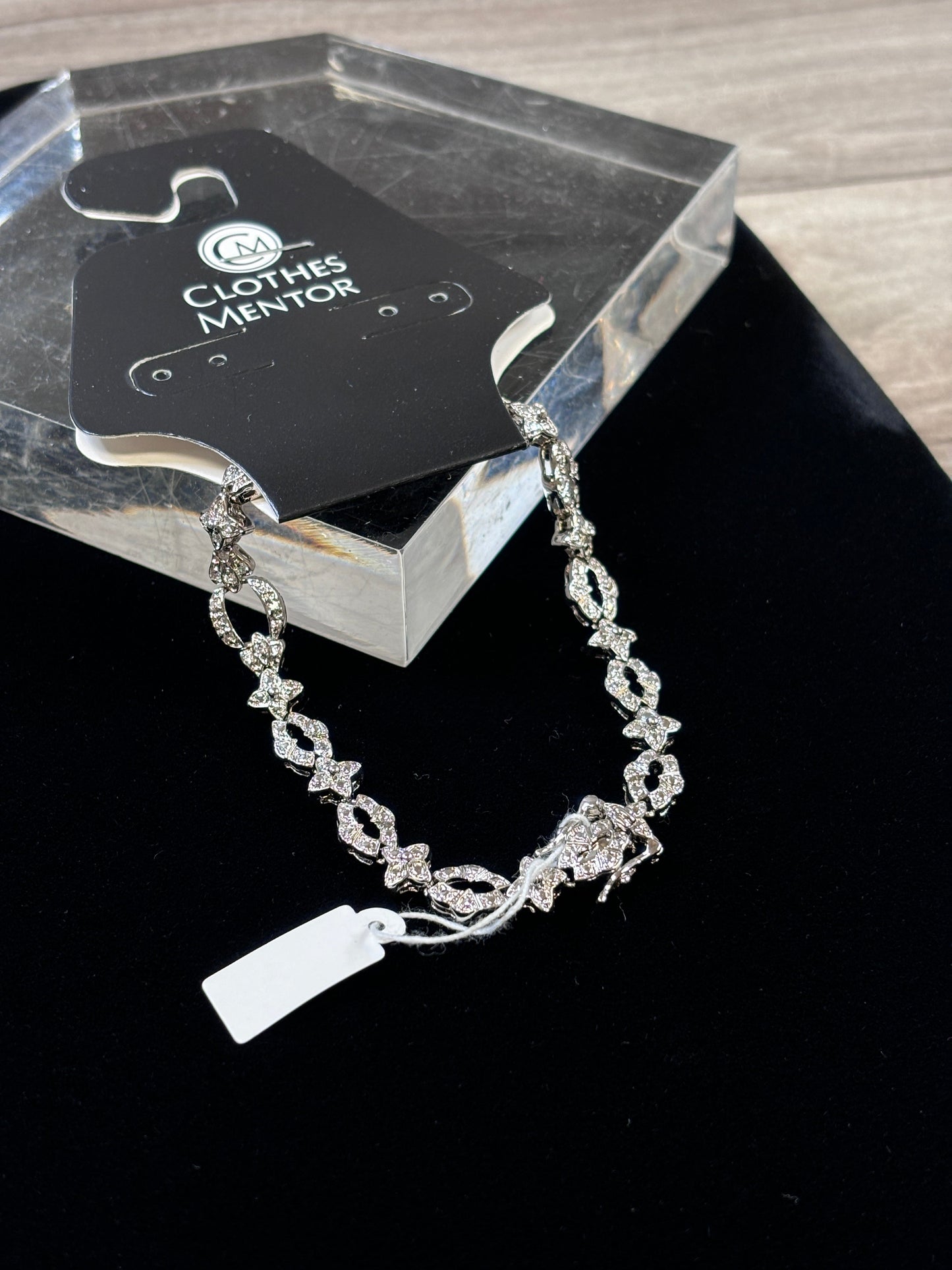 Bracelet Other By Clothes Mentor