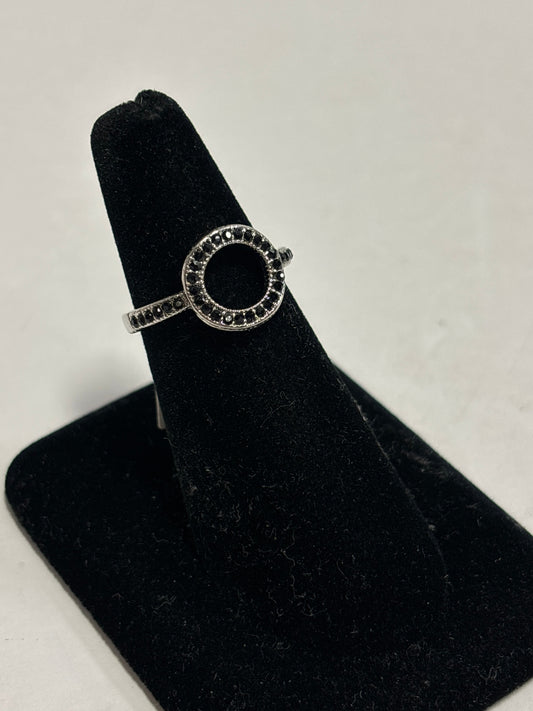 Ring Band By Clothes Mentor  Size: 6.5