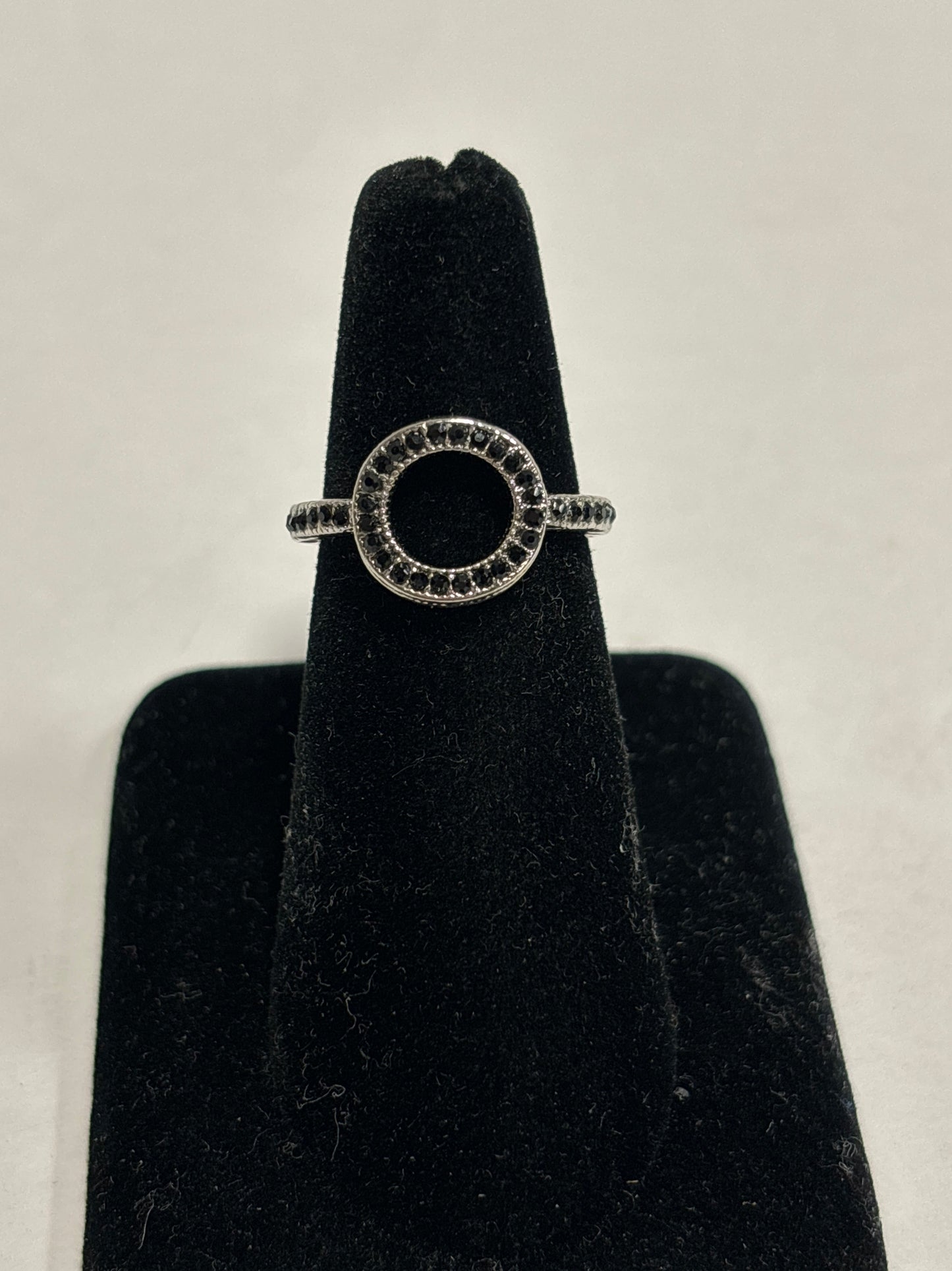 Ring Band By Clothes Mentor  Size: 6.5