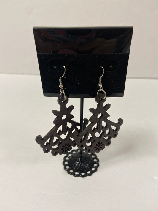 Earrings Chandelier By Clothes Mentor