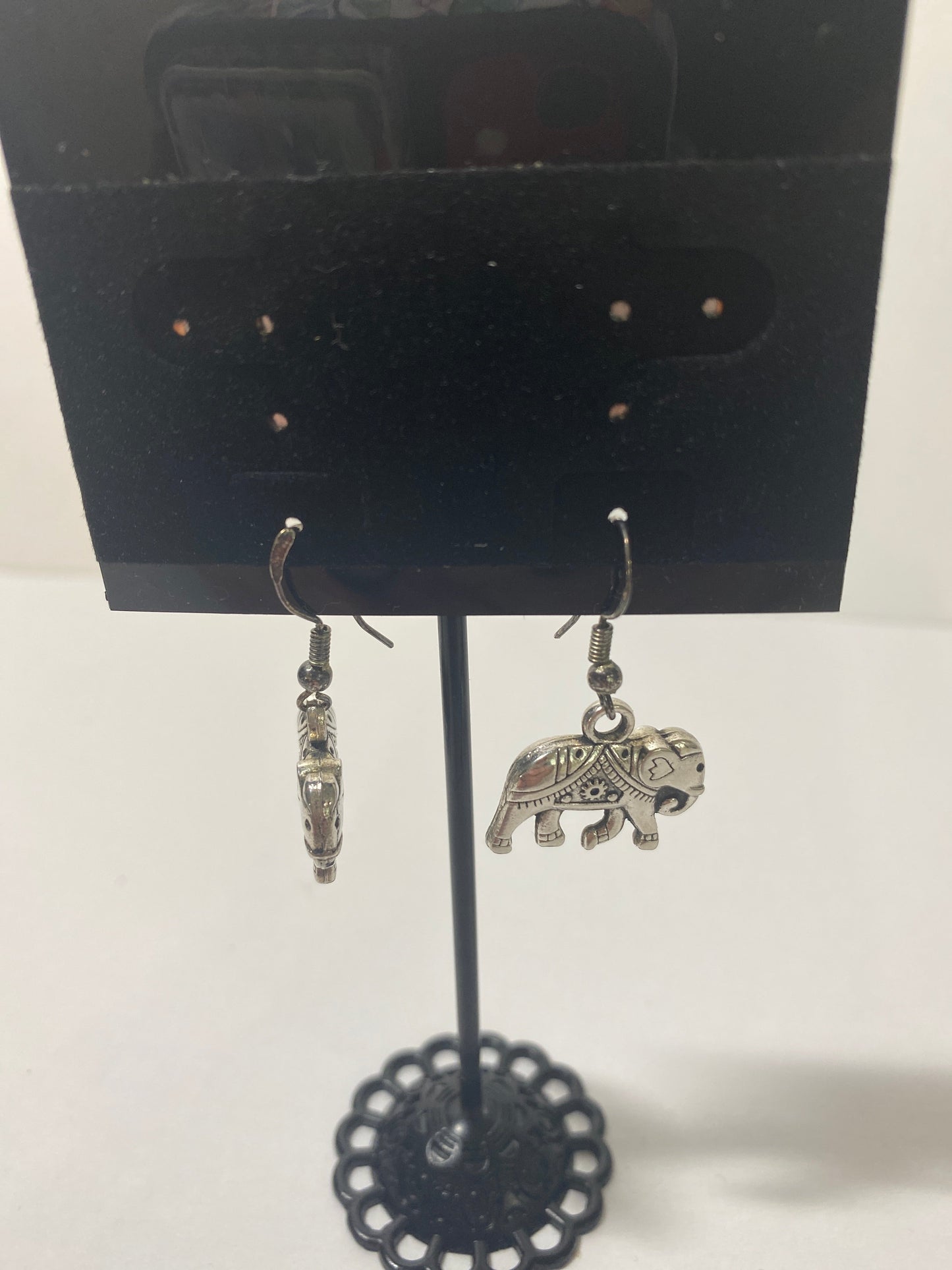 Earrings Dangle/drop By Clothes Mentor