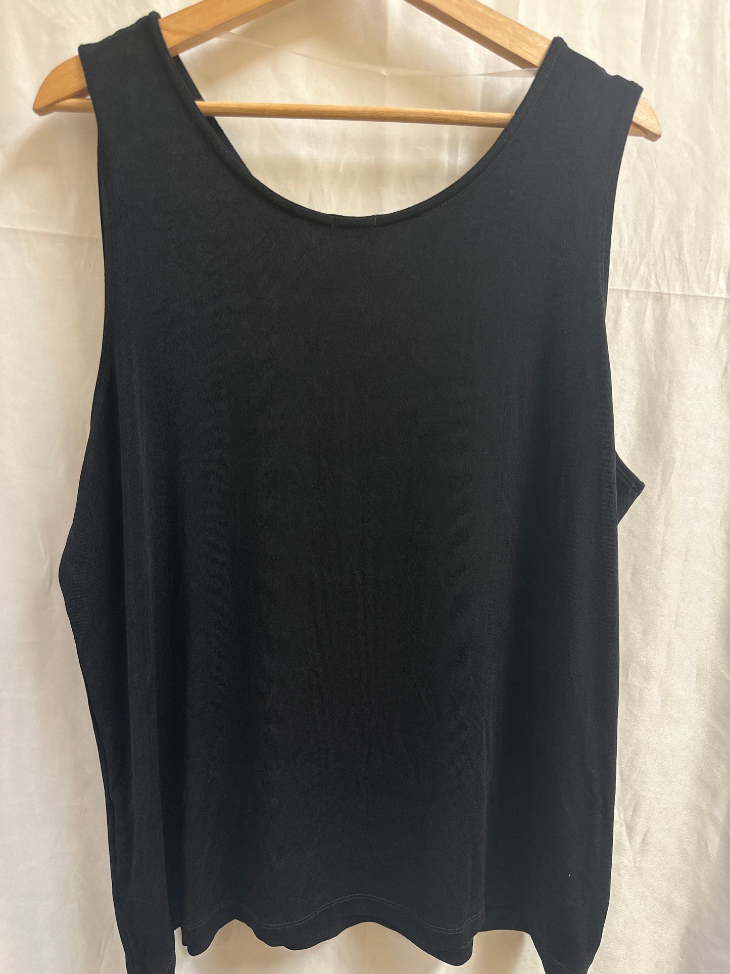 Top Sleeveless Basic By Chicos  Size: 1x