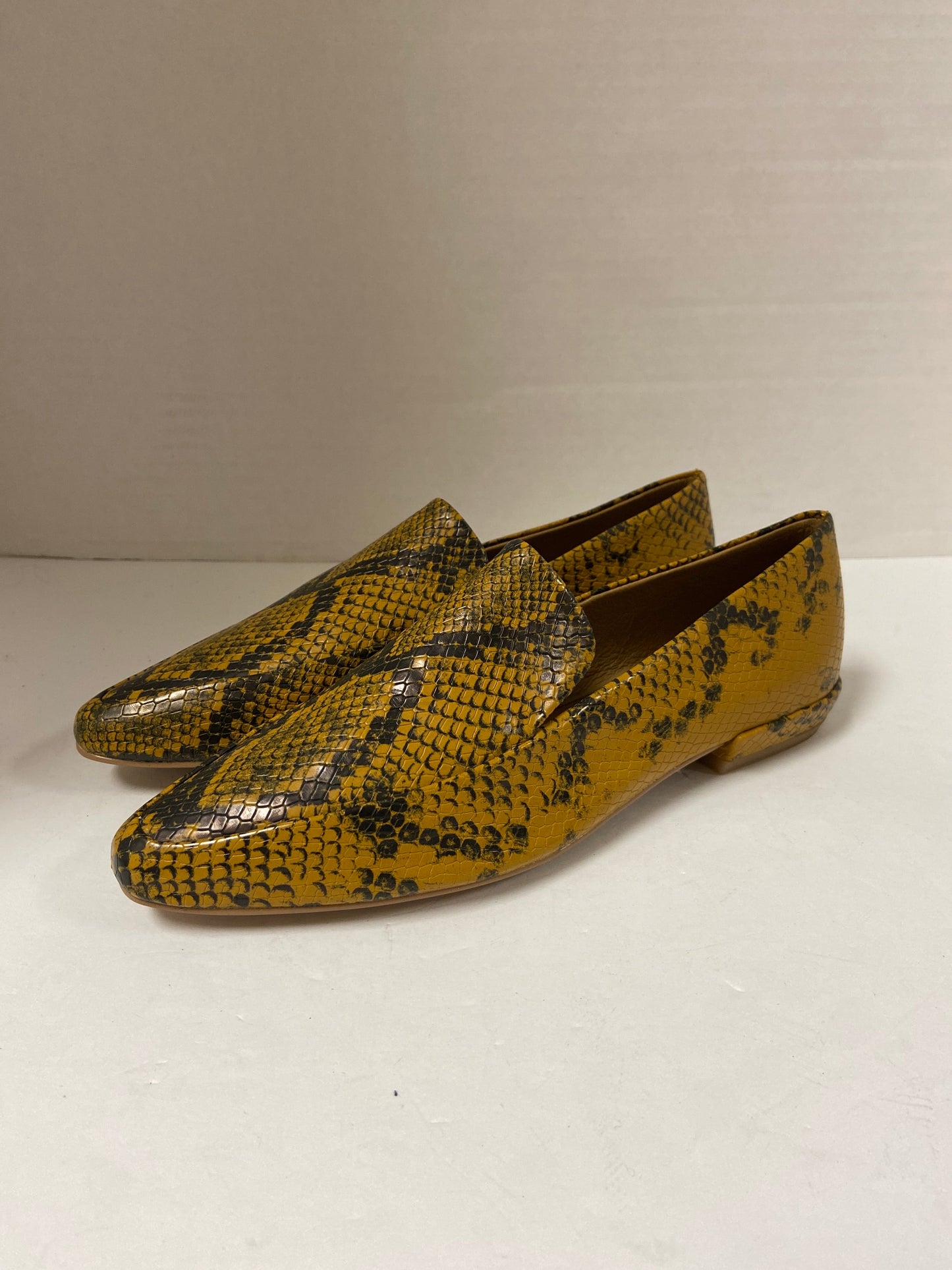 Shoes Flats Loafer Oxford By Steve Madden  Size: 6