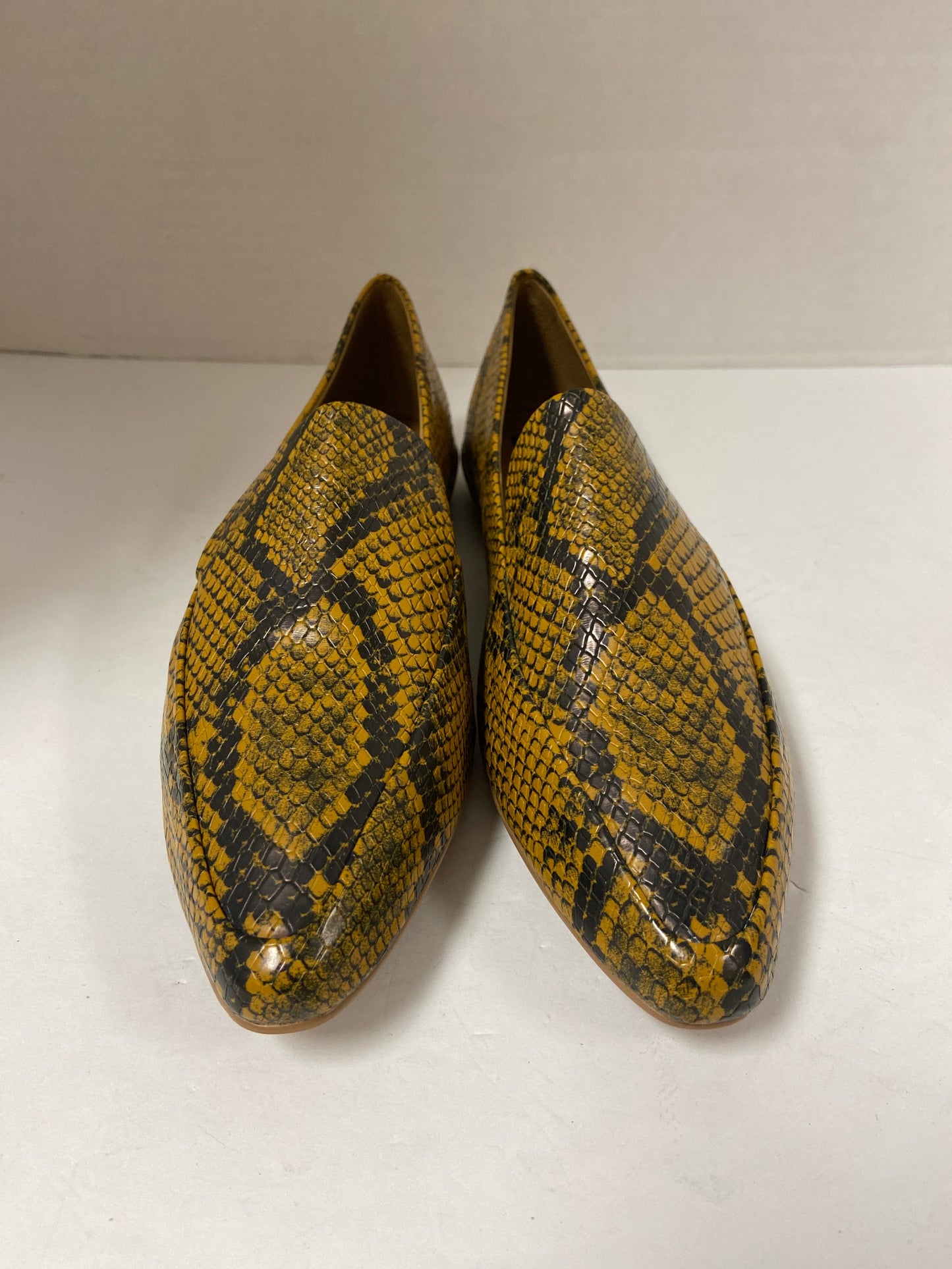 Shoes Flats Loafer Oxford By Steve Madden  Size: 6