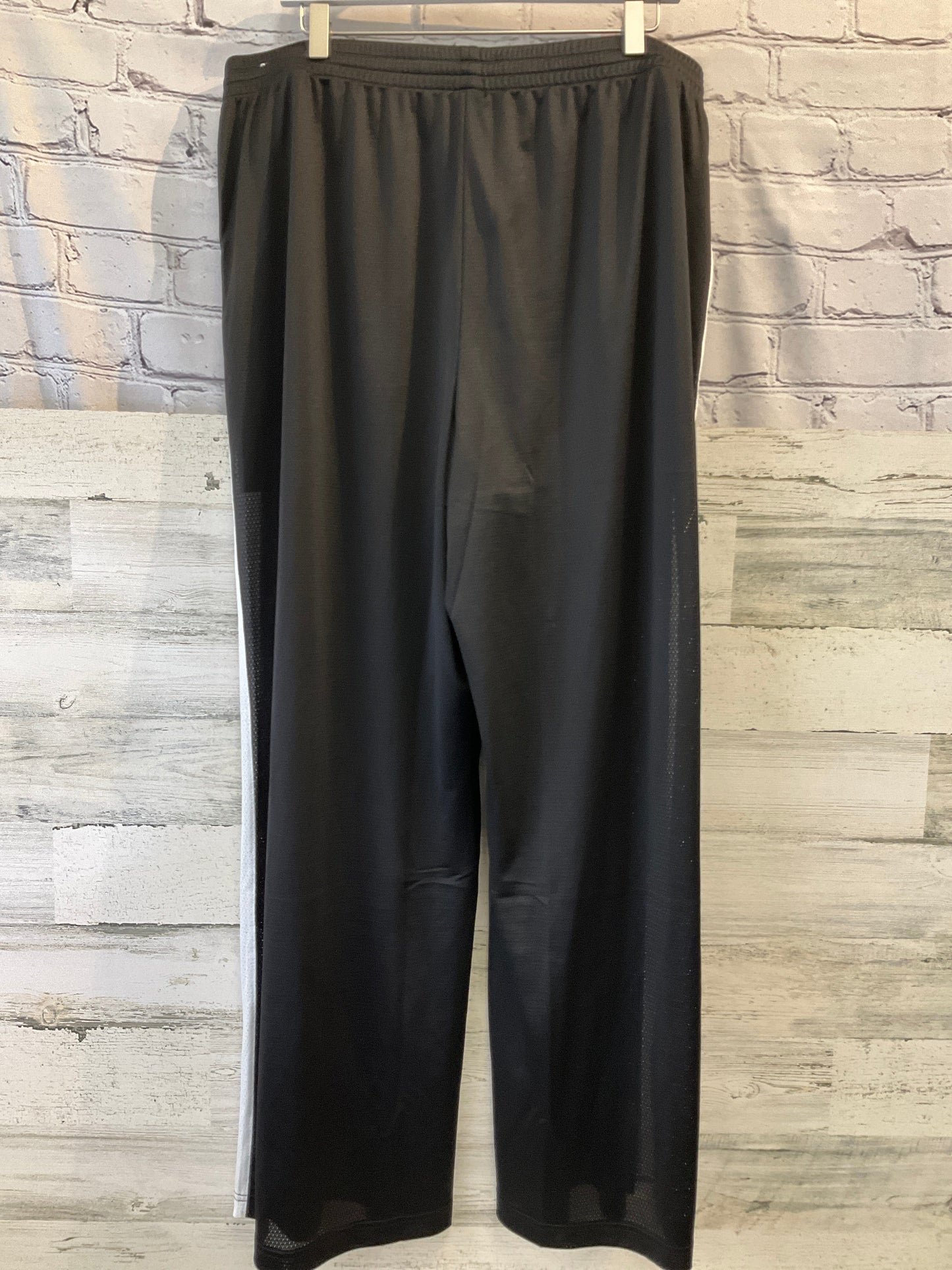 Athletic Pants By Pink  Size: Xxl