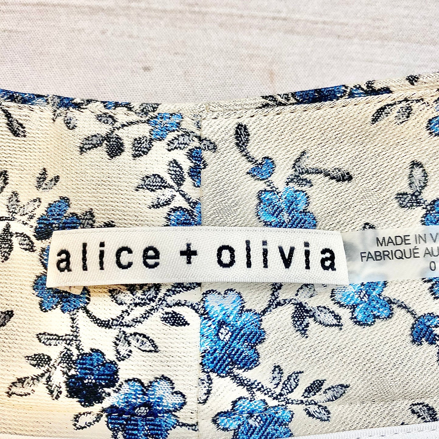 Shorts Designer By Alice + Olivia  Size: 0