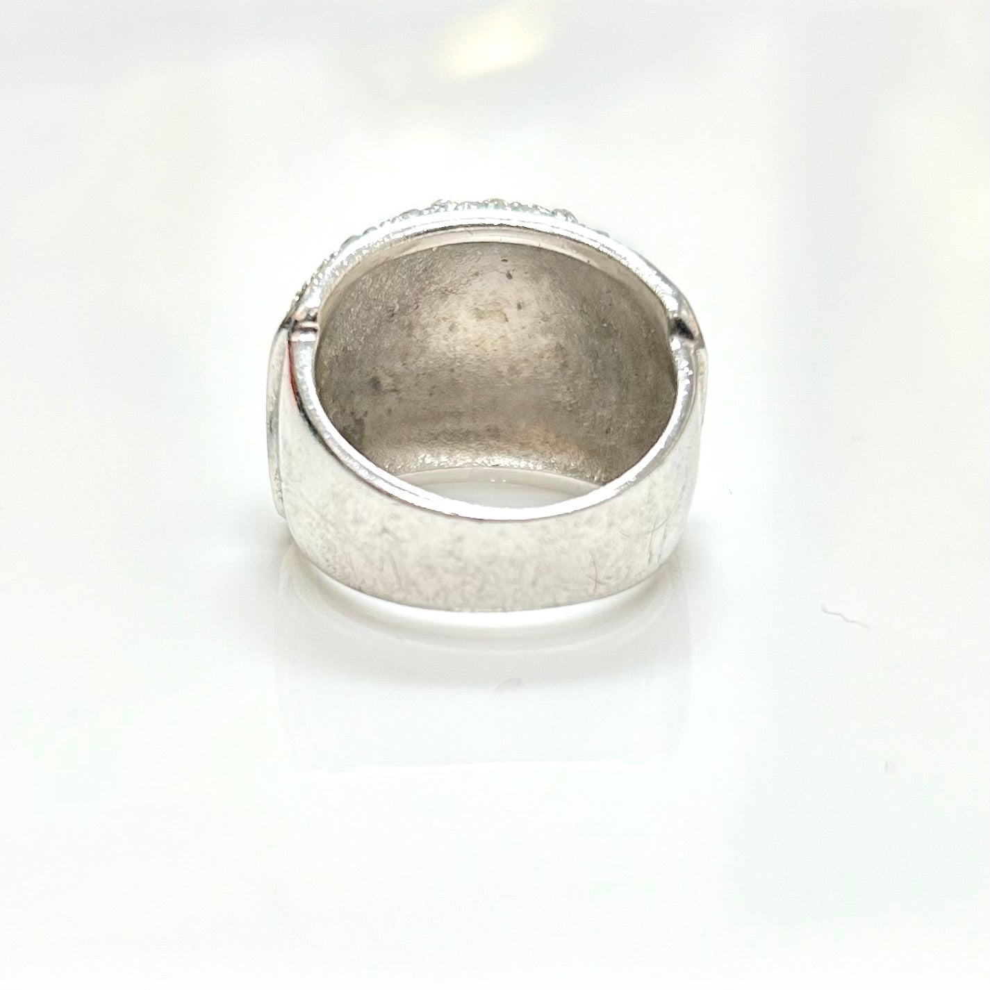 Ring Sterling Silver Size: 5.5