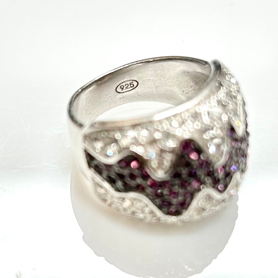 Ring Sterling Silver Size: 5.5