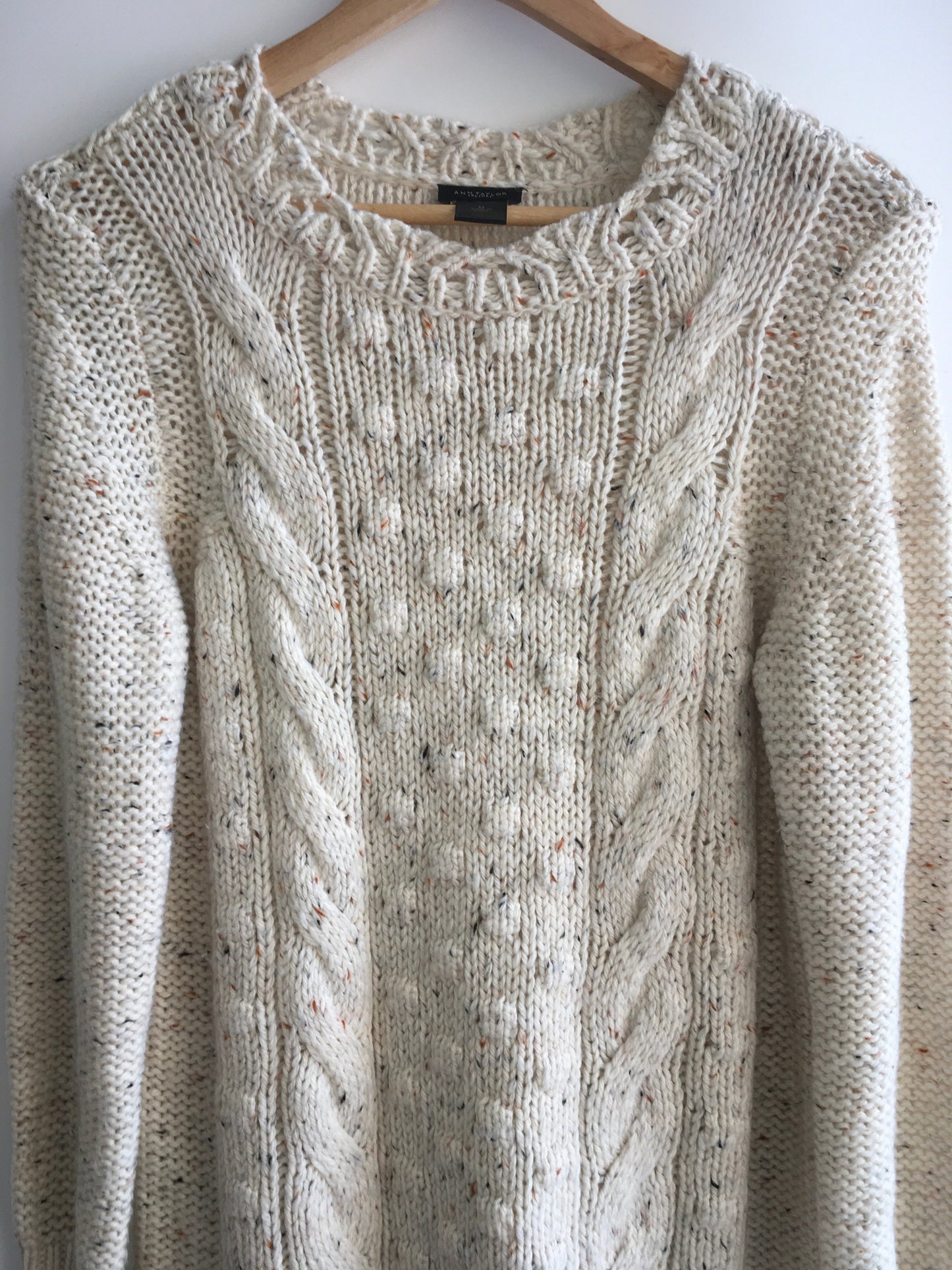 Sweater By Ann Taylor O  Size: M