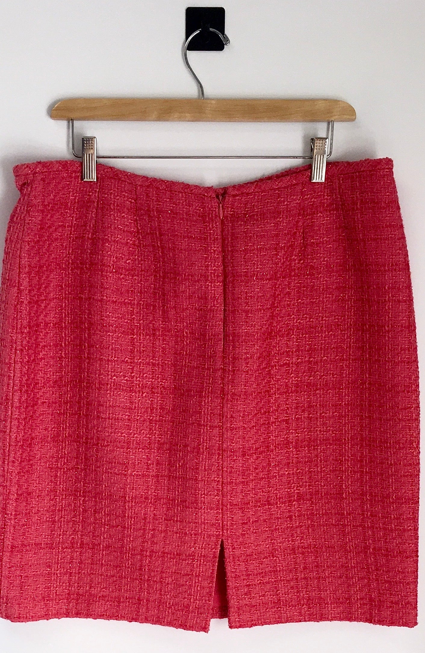 Skirt Midi By Tahari  Size: L