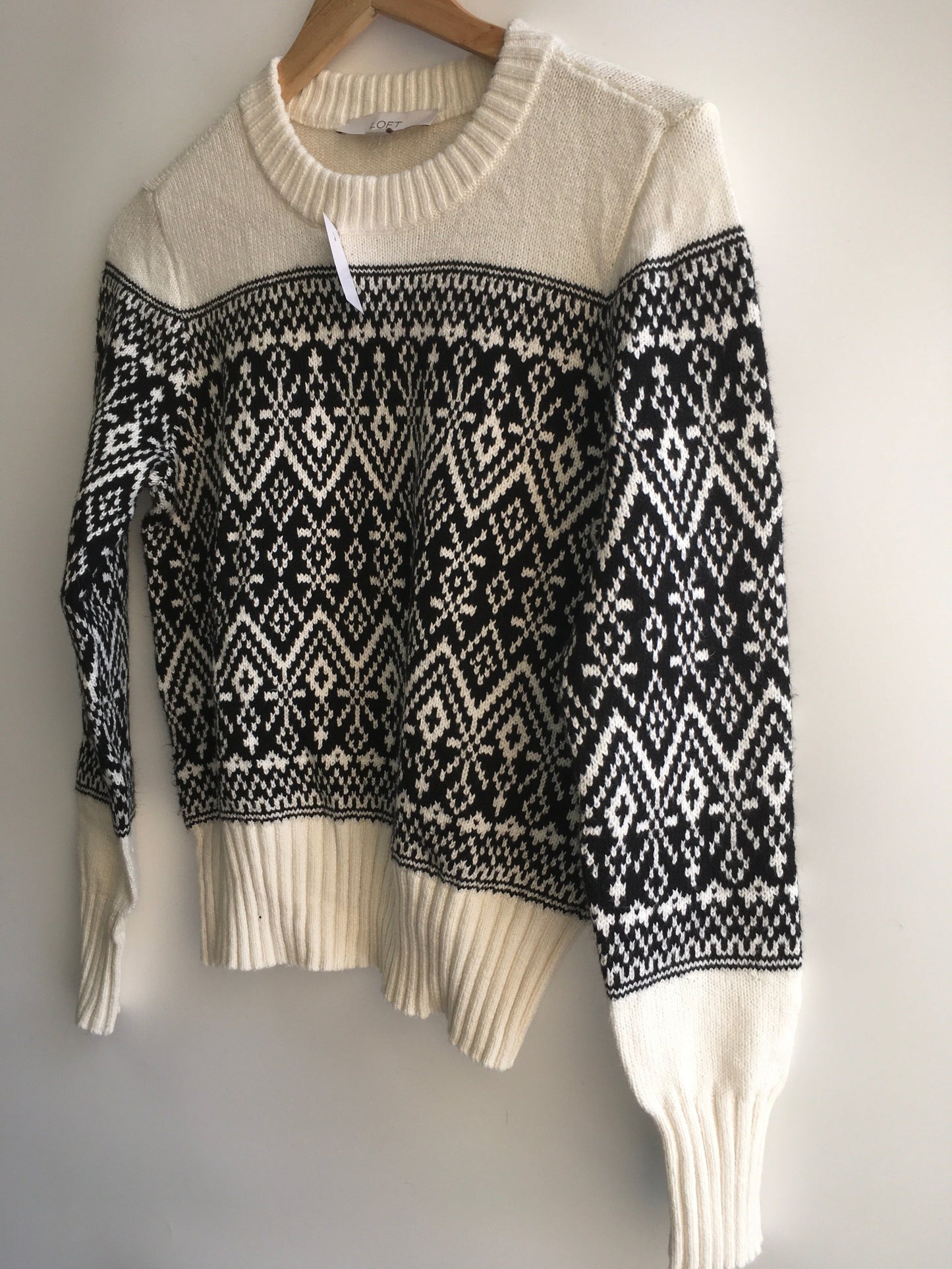 Sweater By Loft  Size: S