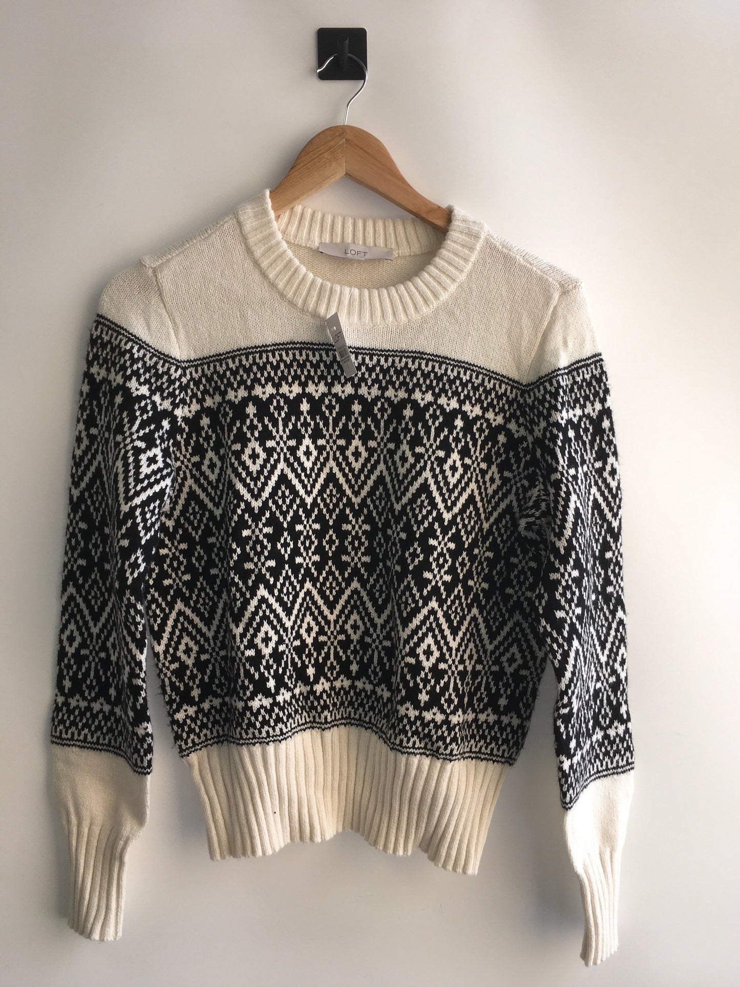 Sweater By Loft  Size: S