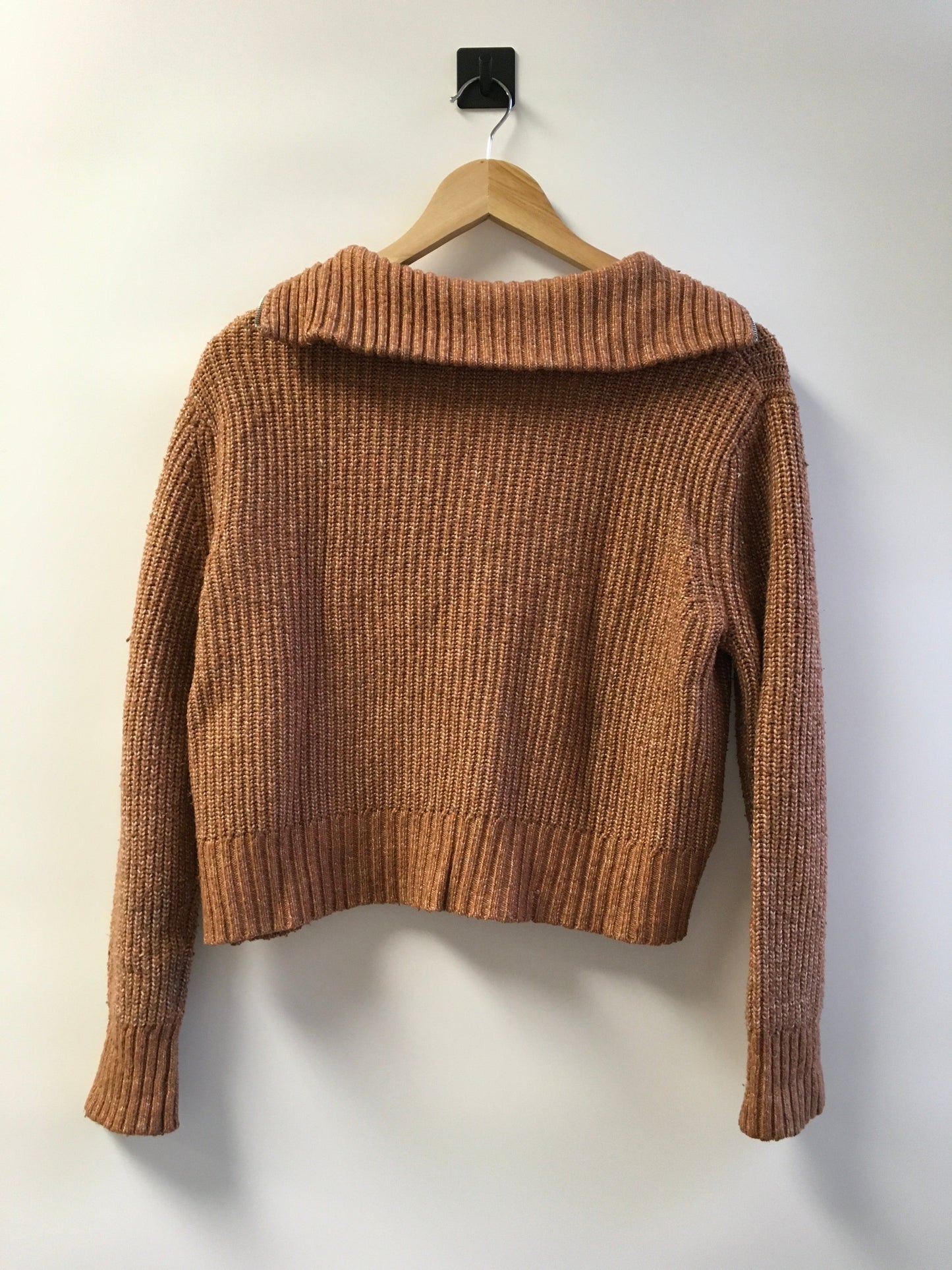 Sweater By Jessica Simpson  Size: M