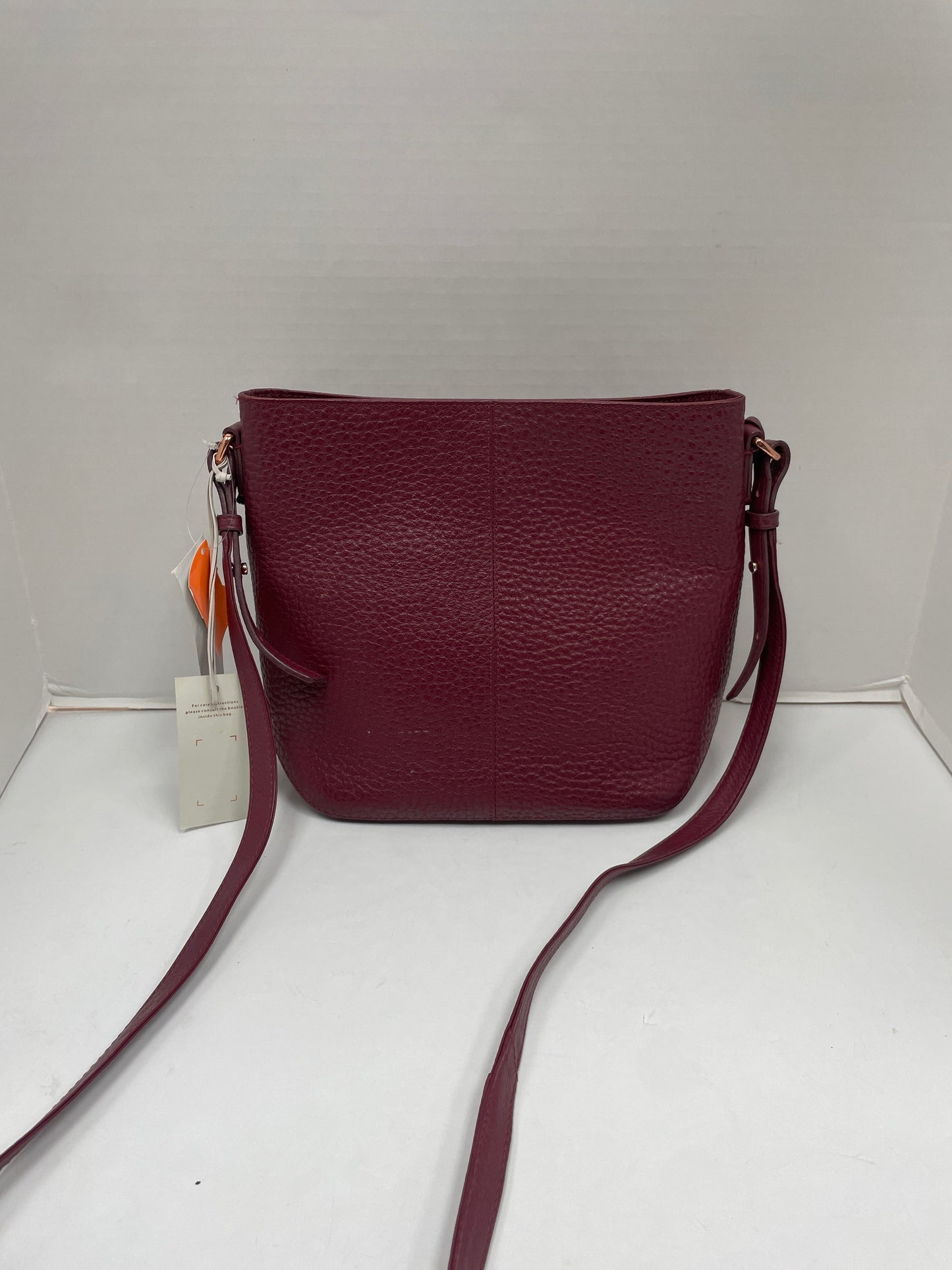 Crossbody Designer By Radley London  Size: Medium