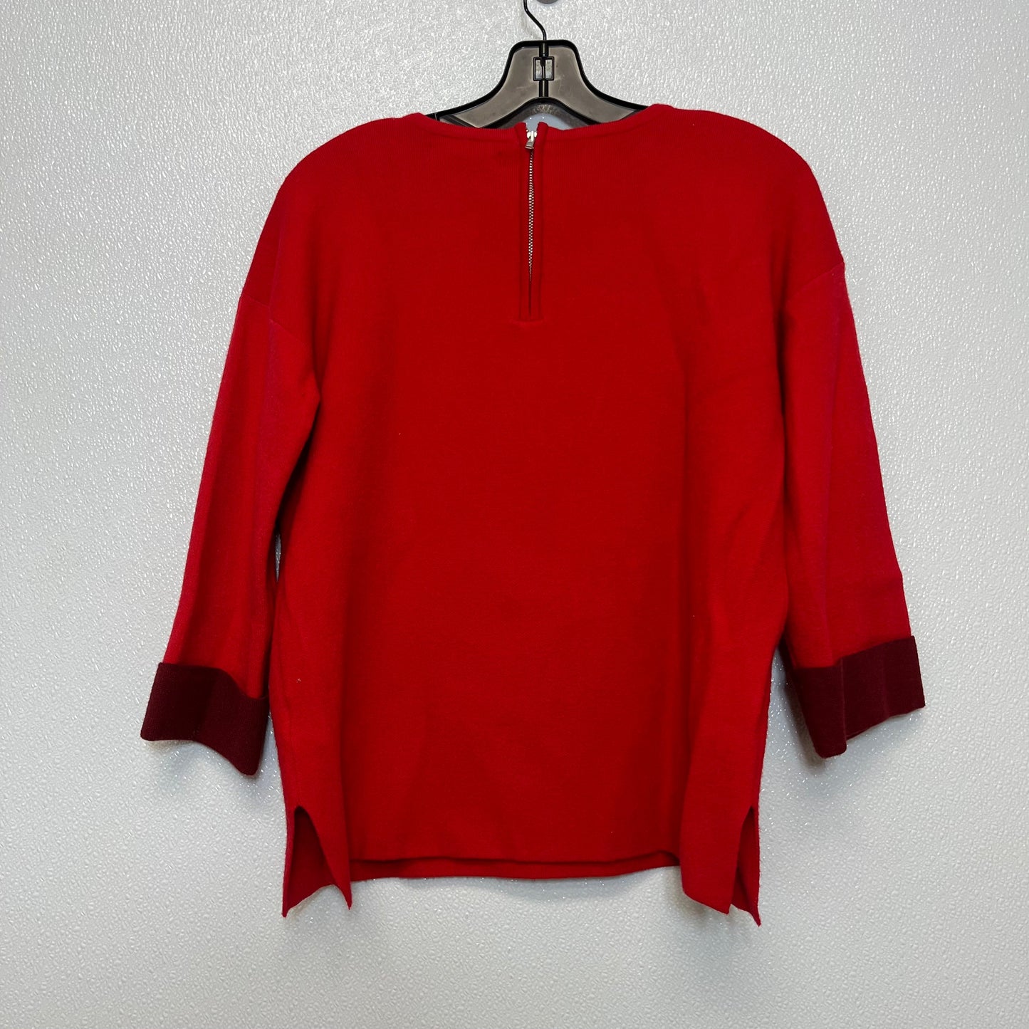 Sweater By Tahari  Size: S