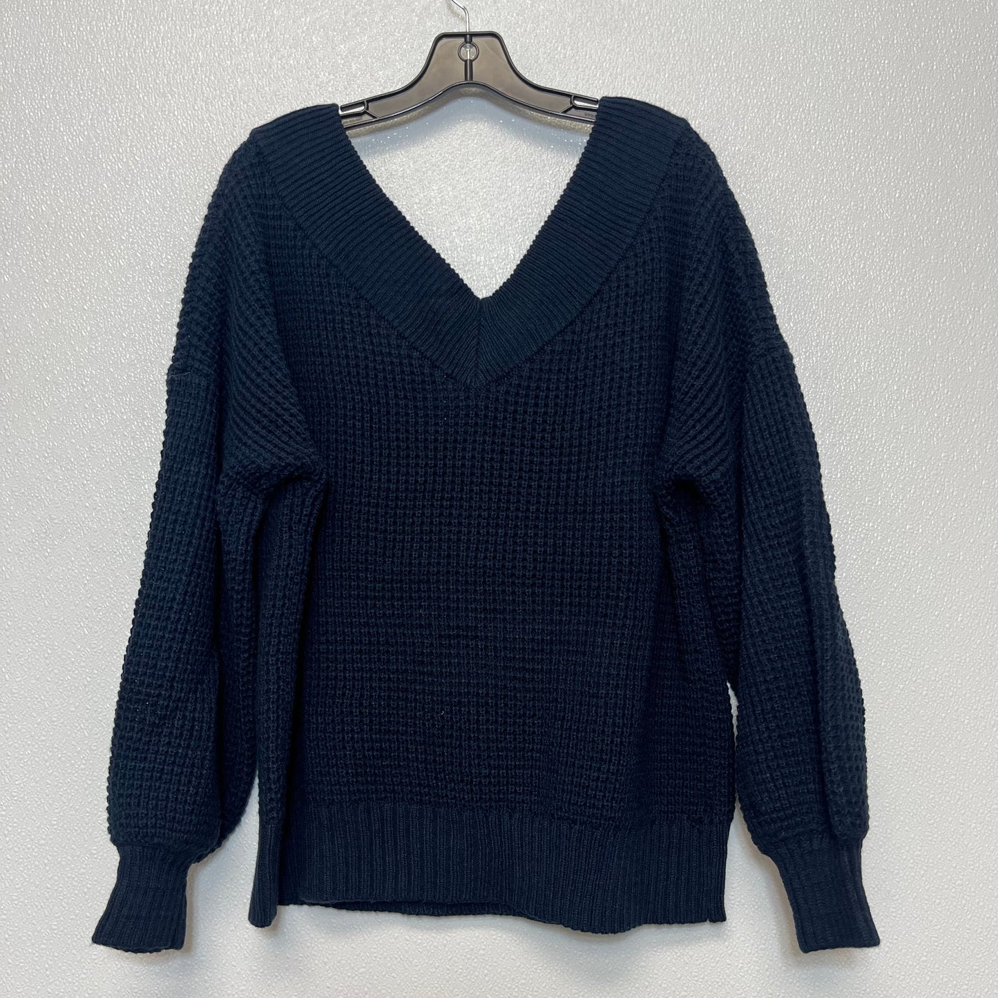 Sweater By Zenana Outfitters  Size: M