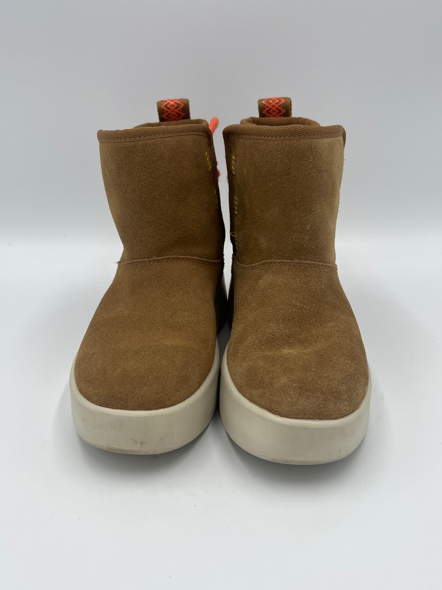 Boots Designer By UGG  Size: 5