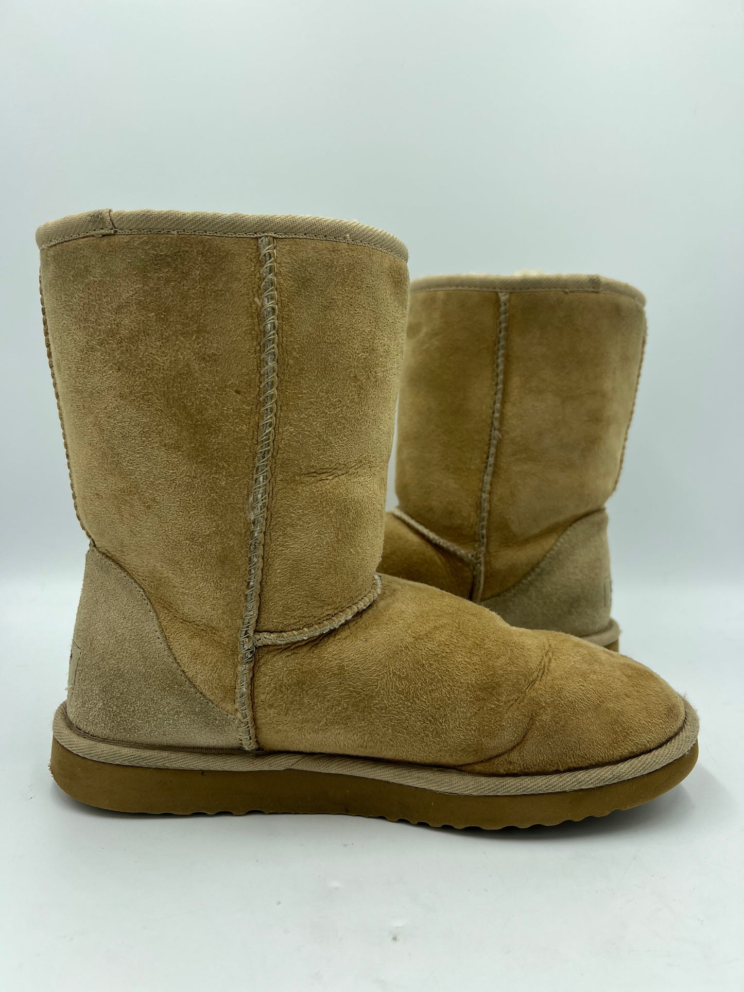 Boots Designer By Ugg  Size: 8