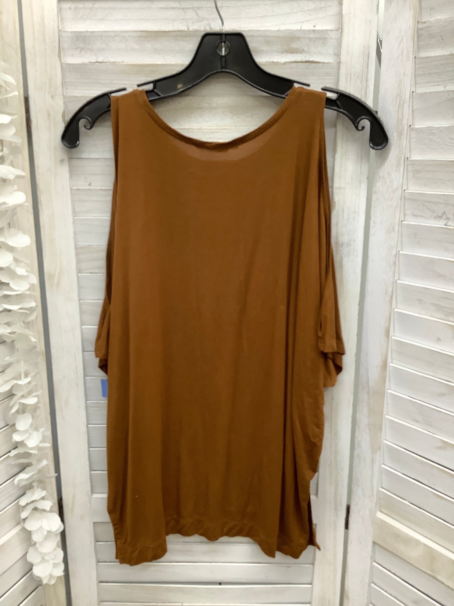 Top Short Sleeve Basic By Forever 21  Size: S
