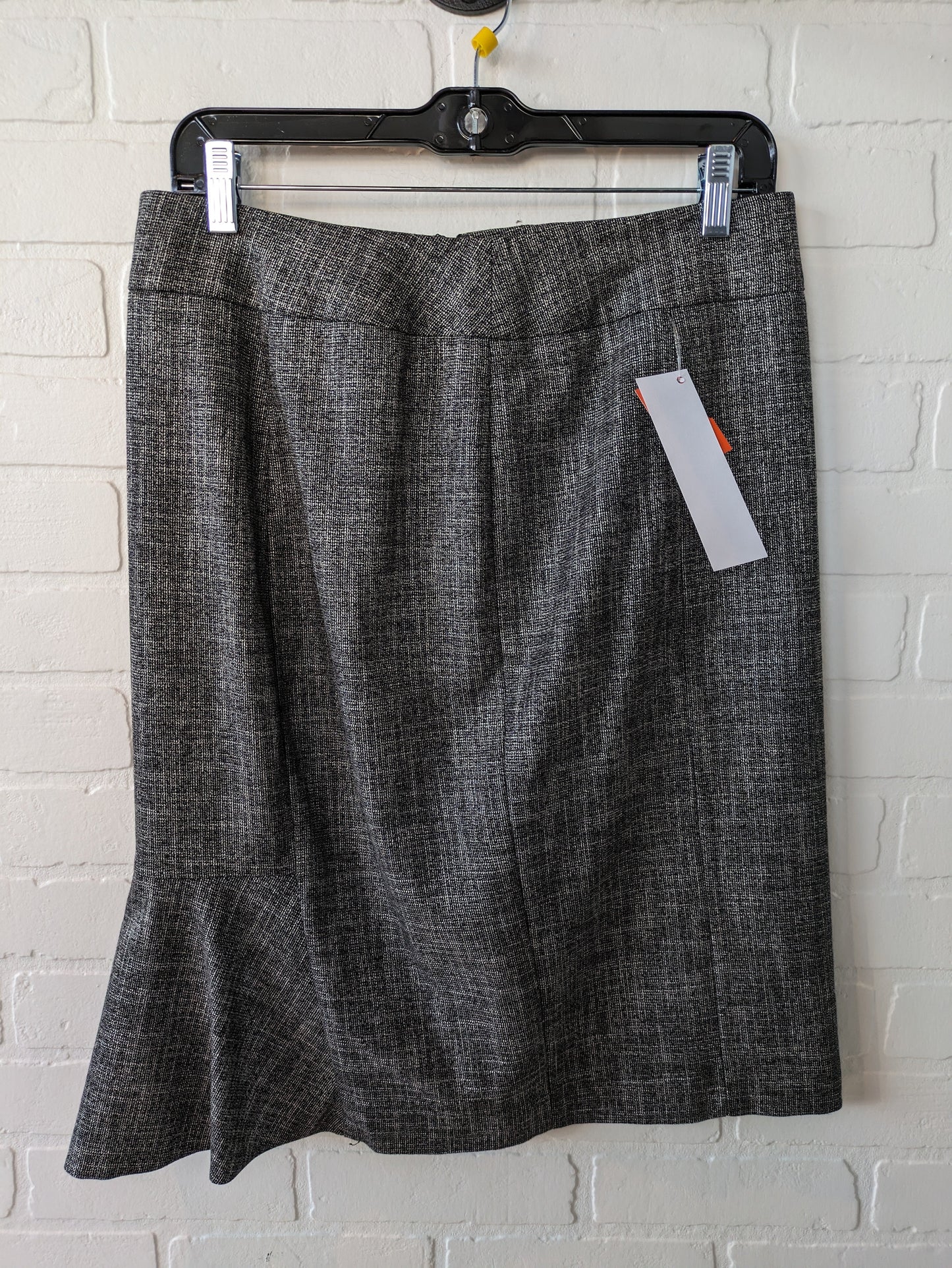 Skirt Midi By White House Black Market  Size: 8