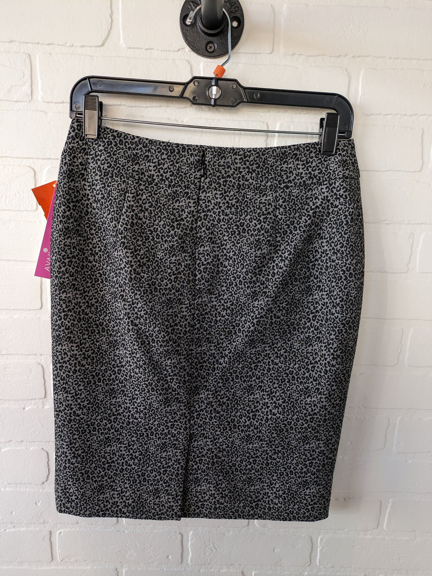 Skirt Midi By Ann Taylor  Size: 2