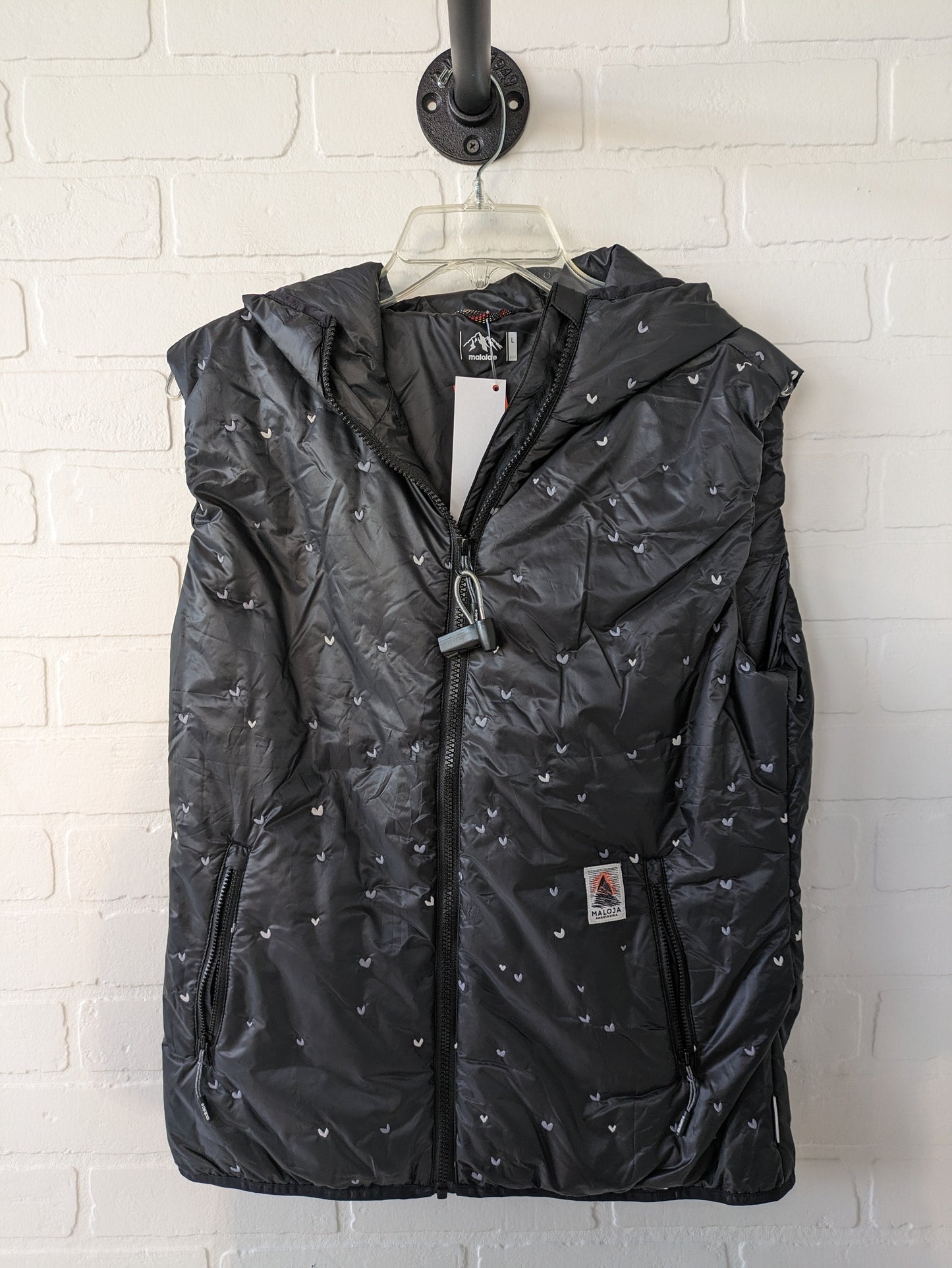 Vest Puffer & Quilted By Cma  Size: L