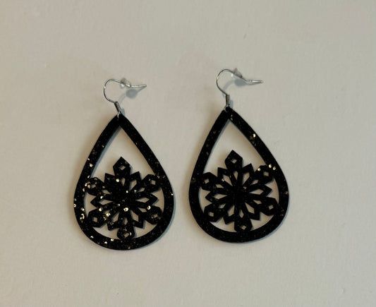 Earrings Dangle/drop By Clothes Mentor