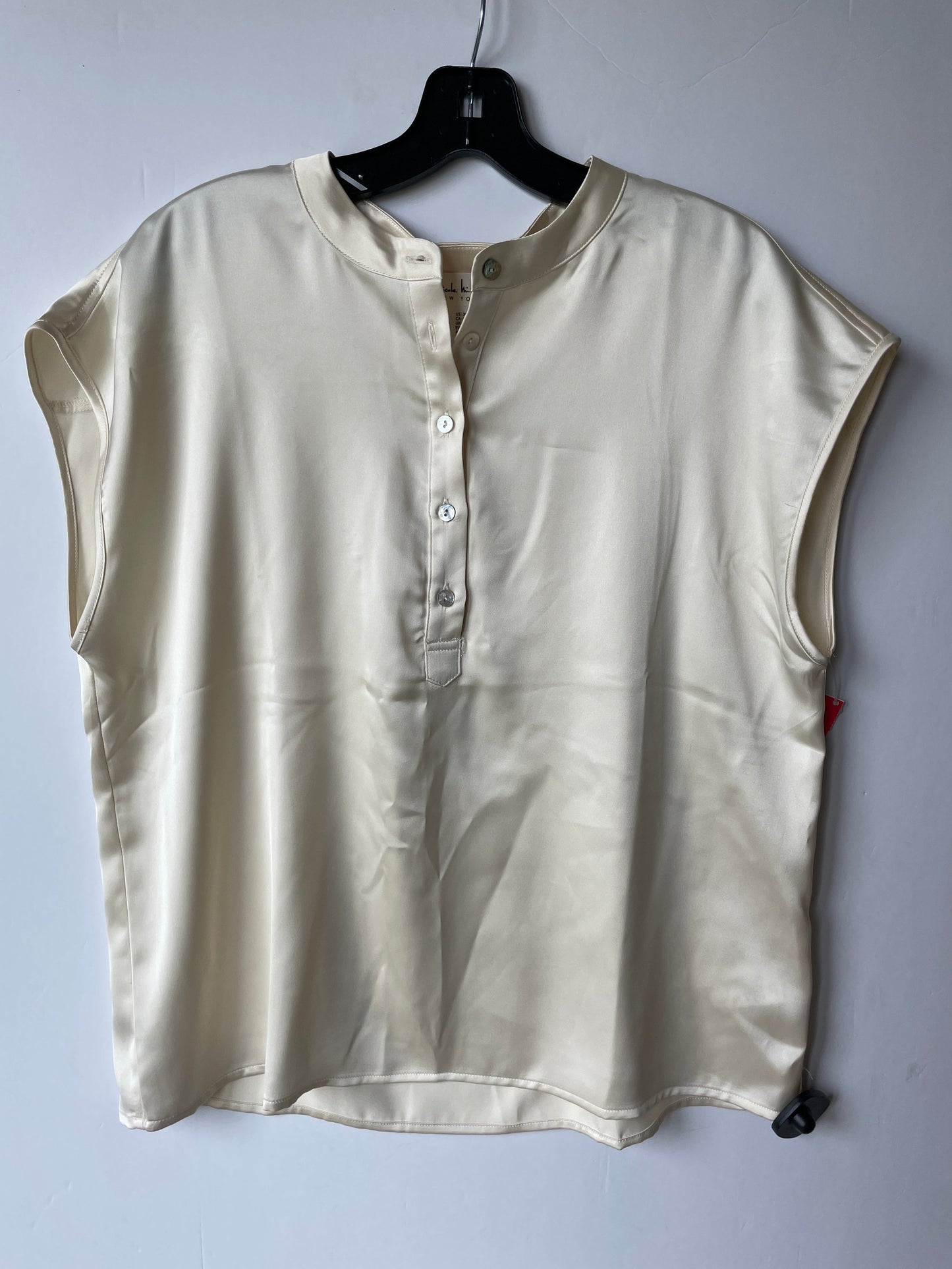 Top Short Sleeve By Nicole Miller  Size: Xl