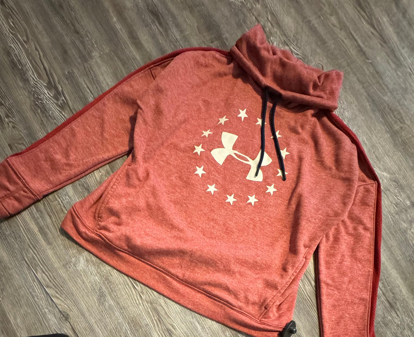 Athletic Sweatshirt Hoodie By Under Armour  Size: Xl