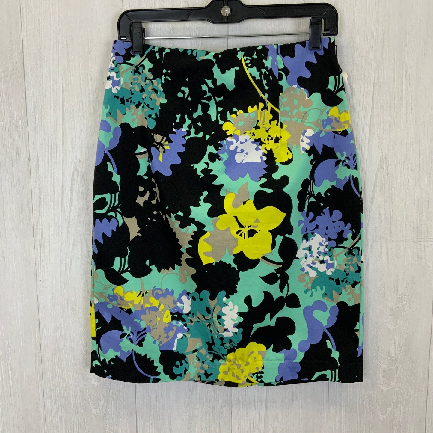 Skirt Mini & Short By Worthington  Size: M