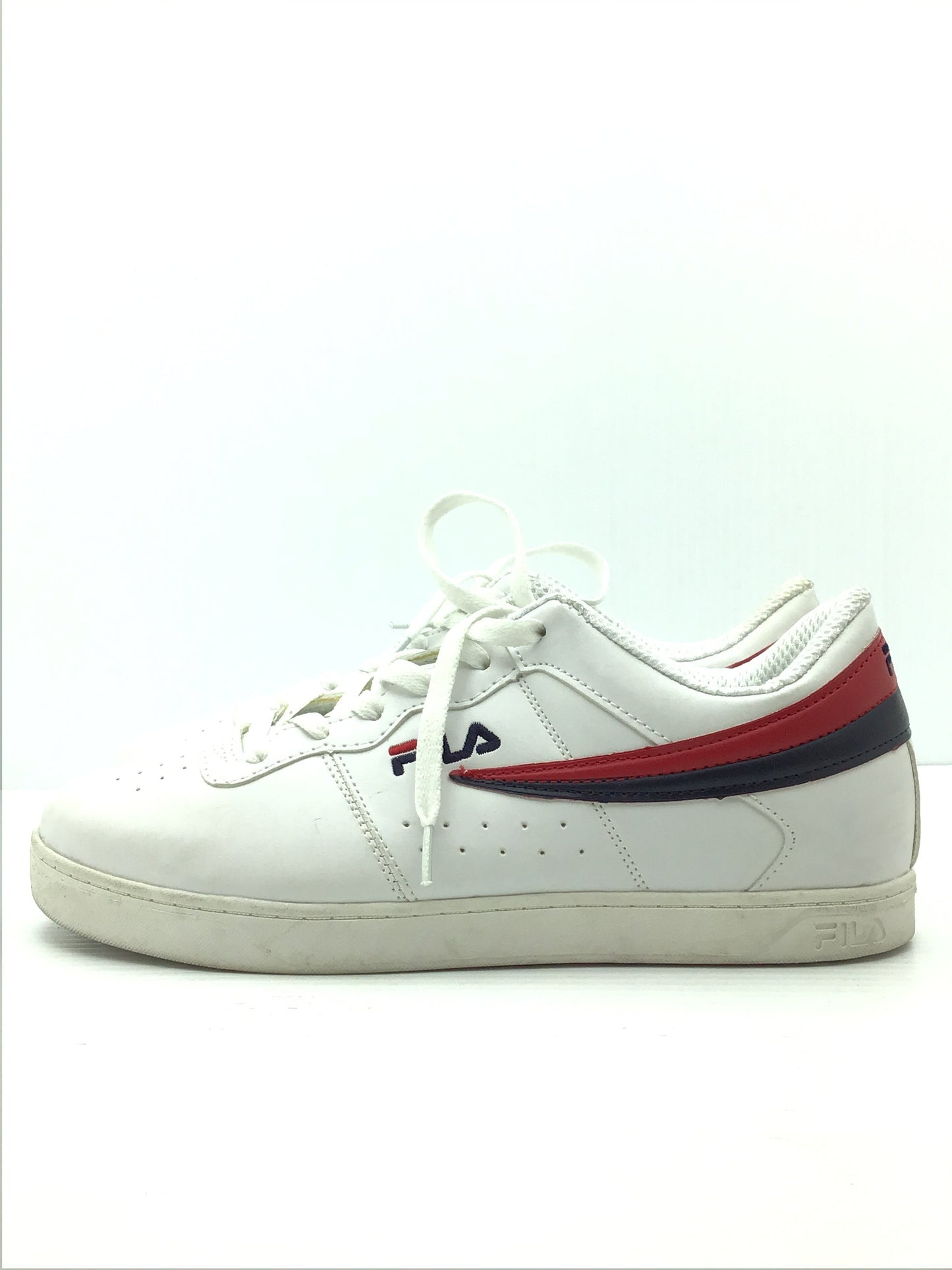 Shoes Sneakers By Fila  Size: 10